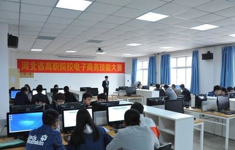 电子商务专业好考严吗
